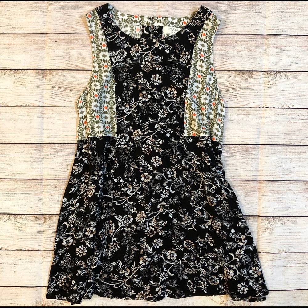 UMGEE: Black Floral Tank-Small